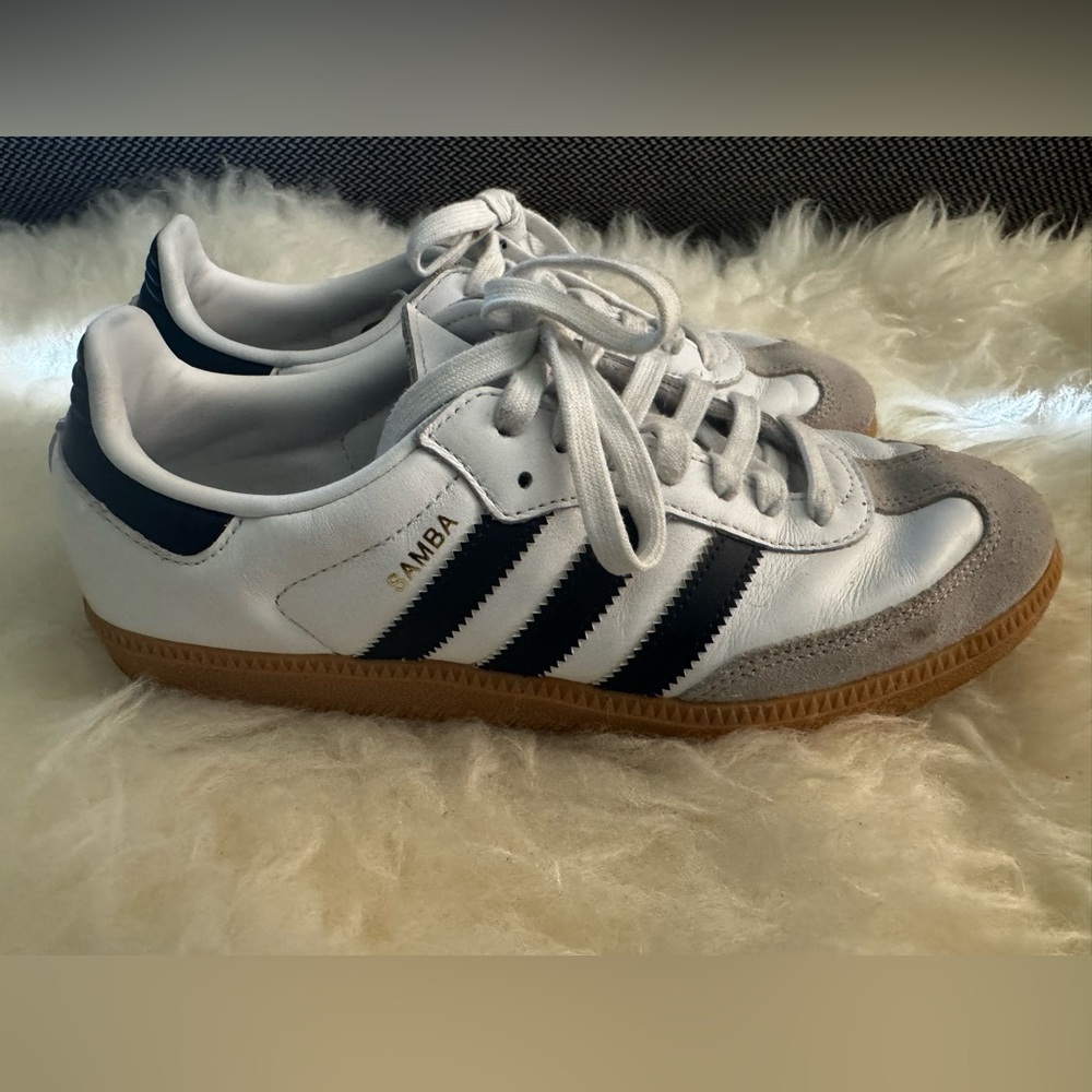 adidas White and Gray Sneakers - Picture 3 of 9